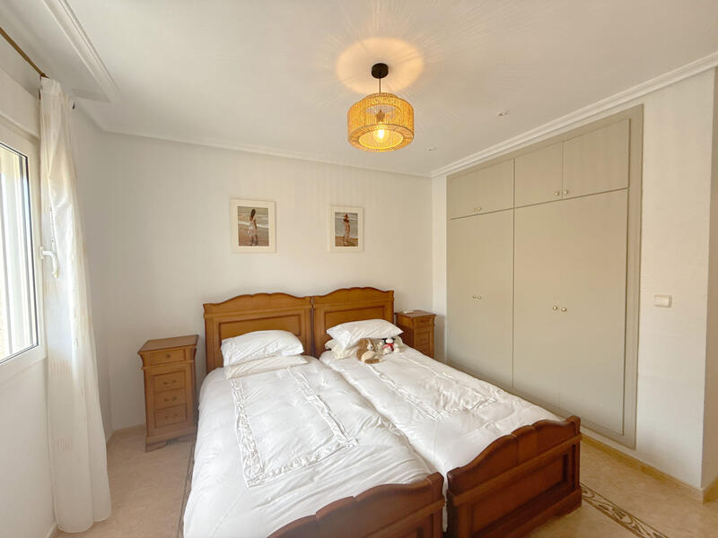 2 bedroom Townhouse for sale 2 bedroom Townhouse for sale