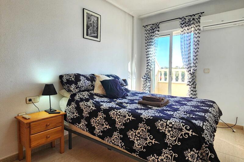 2 bedroom Townhouse for sale