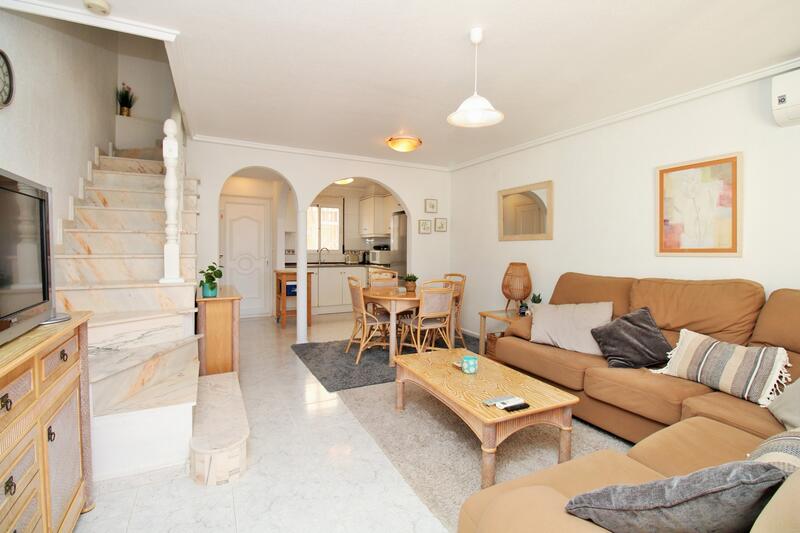 3 bedroom Townhouse for sale