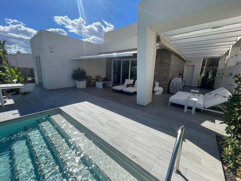 3 bedroom Villa for sale