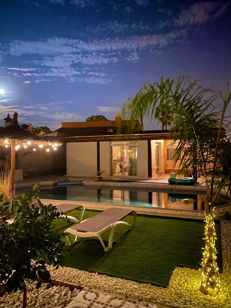 4 bedroom Villa for sale 4 bedroom Villa for sale