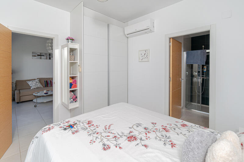 2 slaapkamer Appartement Te koop