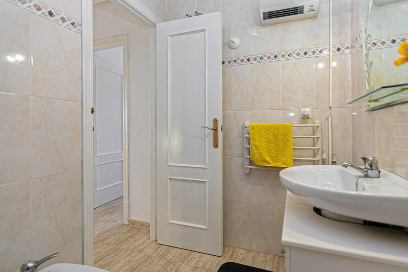 2 Schlafzimmer Villa zu verkaufen