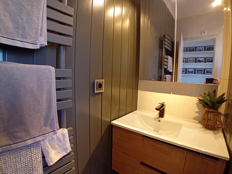 2 bedroom Townhouse for sale