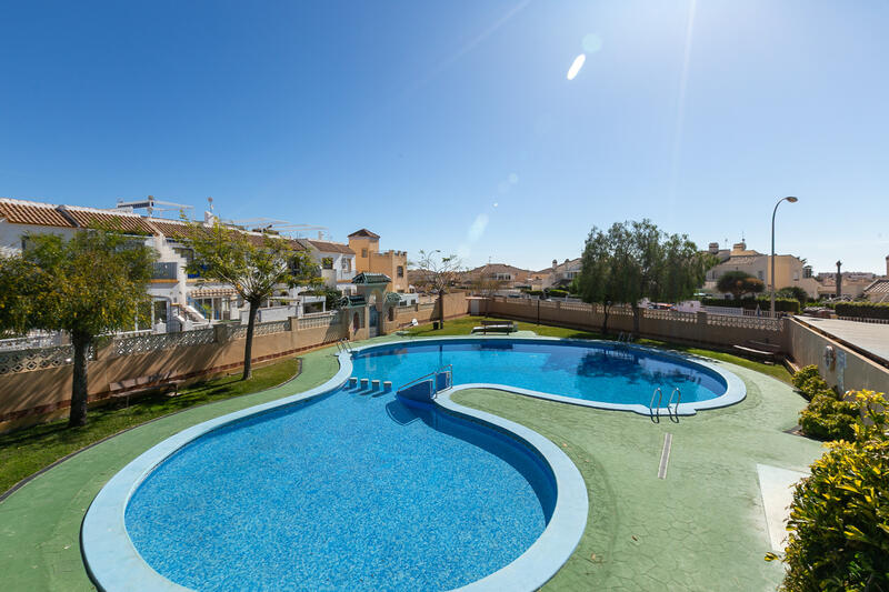 2 bedroom Villa for sale