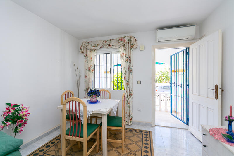 2 bedroom Villa for sale