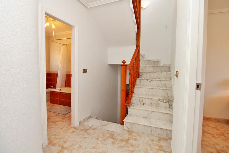 4 chambre Villa à vendre 4 chambre Villa à vendre