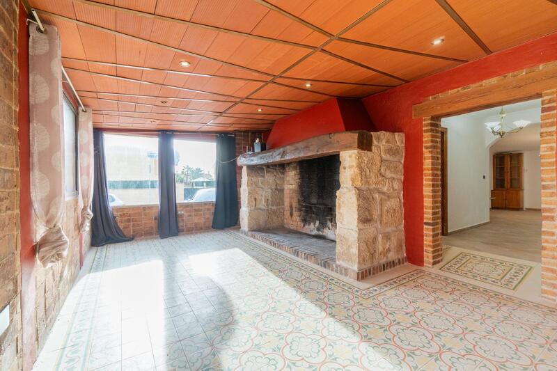 4 bedroom Villa for sale