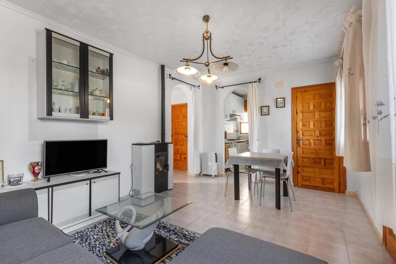 3 Schlafzimmer Villa zu verkaufen 3 Schlafzimmer Villa zu verkaufen