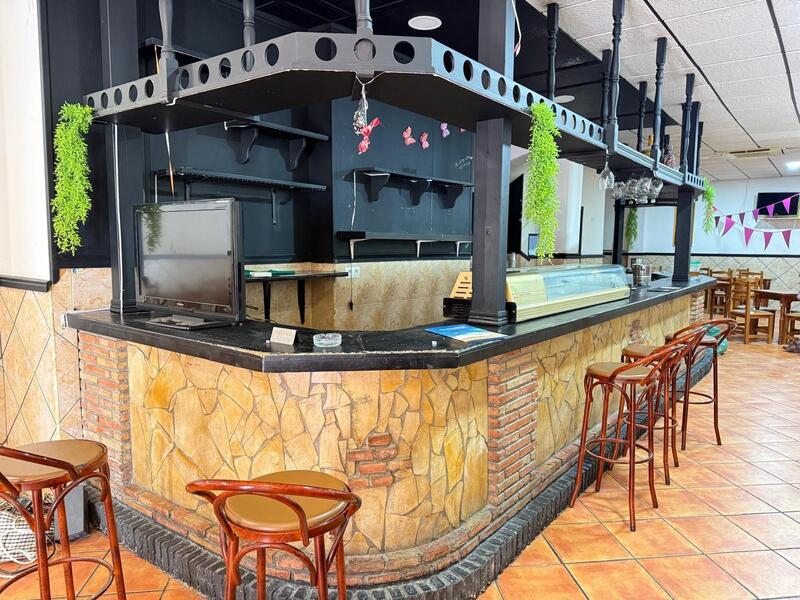 Kommersiella fastigheter till salu Kommersiella fastigheter till salu