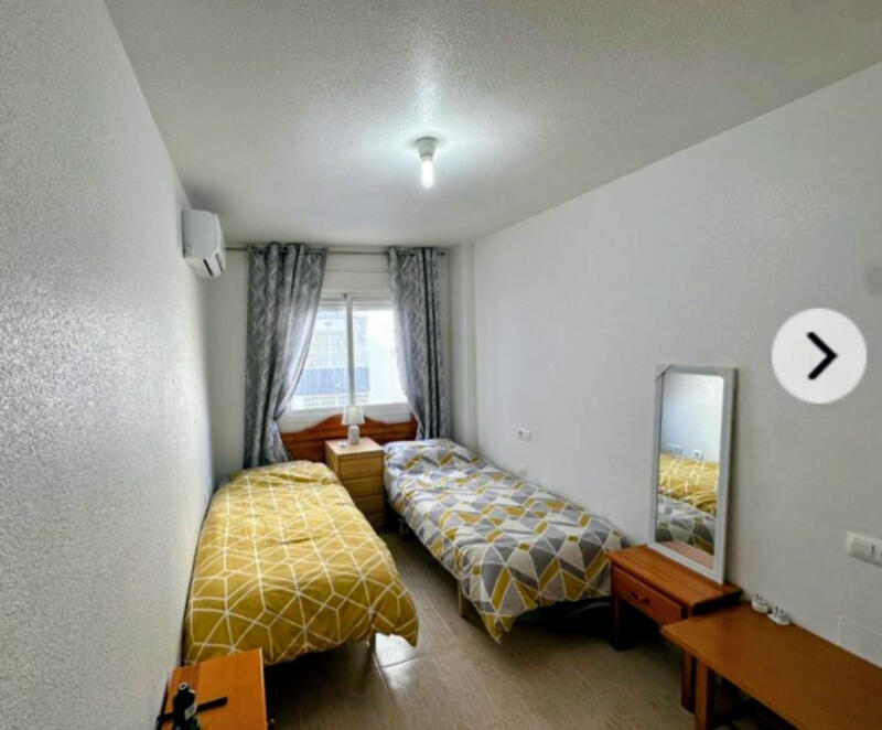 2 slaapkamer Appartement Te koop