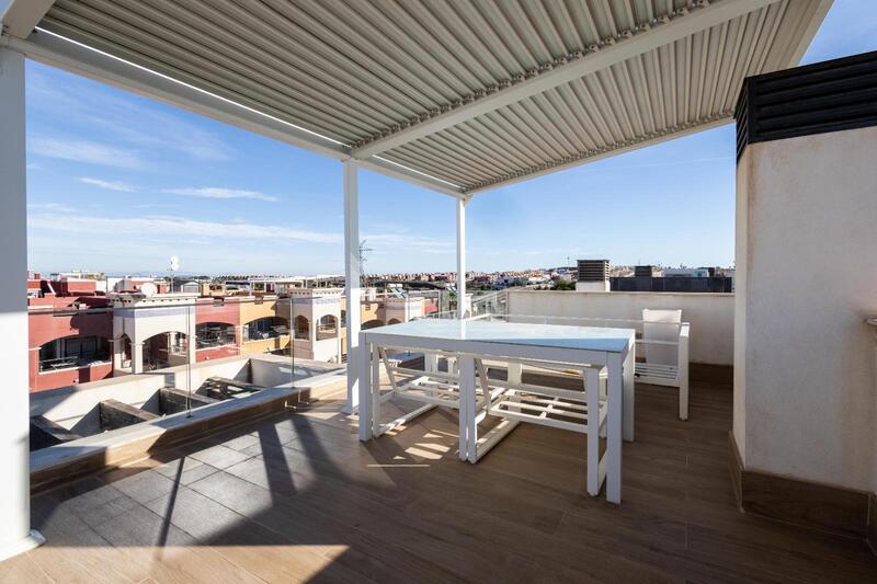 4 Schlafzimmer Villa zu verkaufen 4 Schlafzimmer Villa zu verkaufen