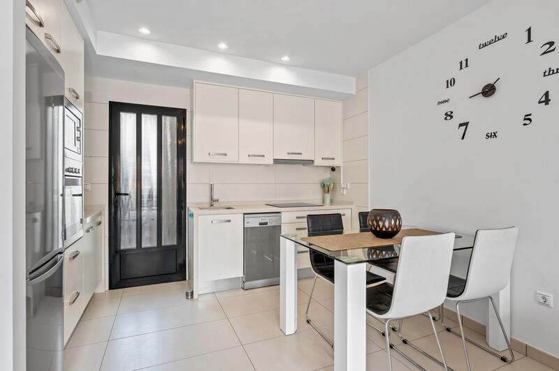 2 bedroom Apartment for sale 2 bedroom Apartment for sale