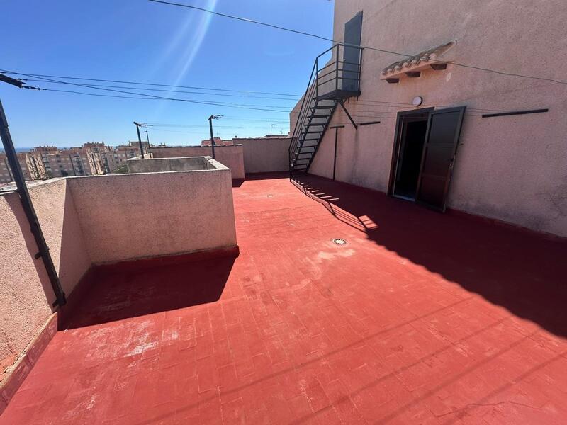 1 slaapkamer Appartement Te koop 1 slaapkamer Appartement Te koop