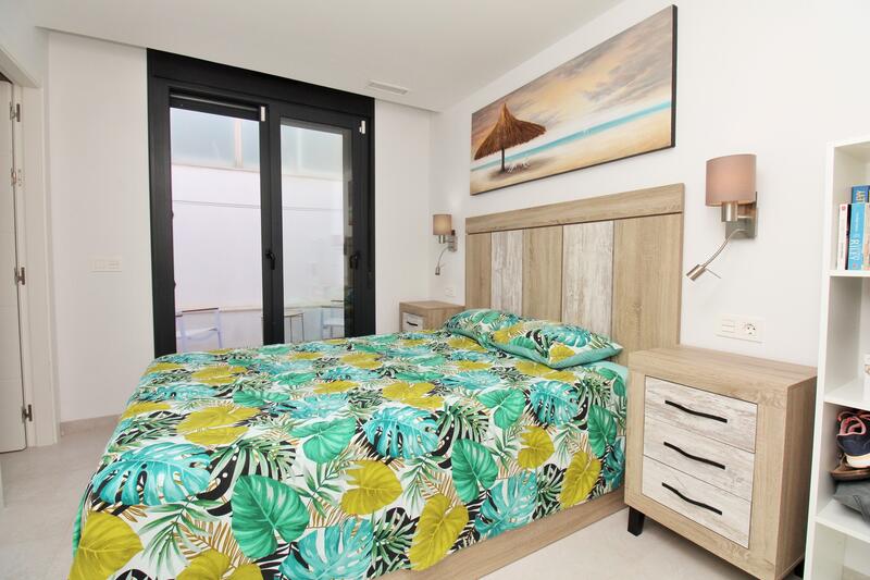 2 Cuarto Adosado en venta