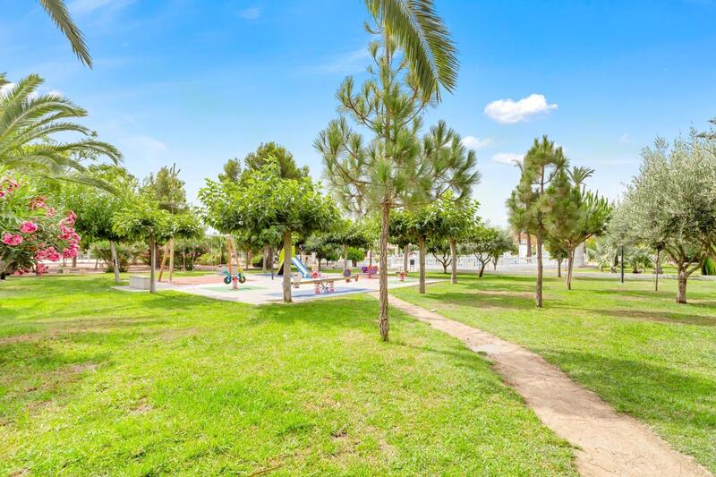 3 Schlafzimmer Stadthaus zu verkaufen 3 Schlafzimmer Stadthaus zu verkaufen