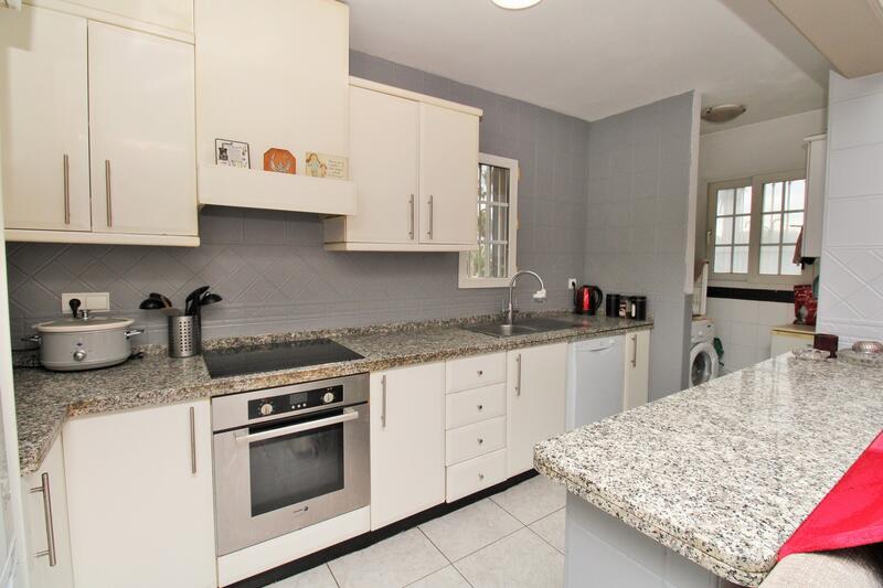 4 soveværelse Byhus til salg