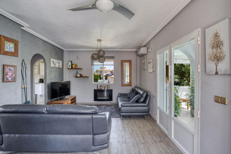 4 bedroom Villa for sale 4 bedroom Villa for sale