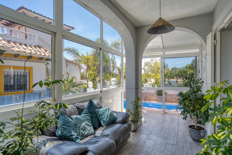 4 bedroom Villa for sale 4 bedroom Villa for sale