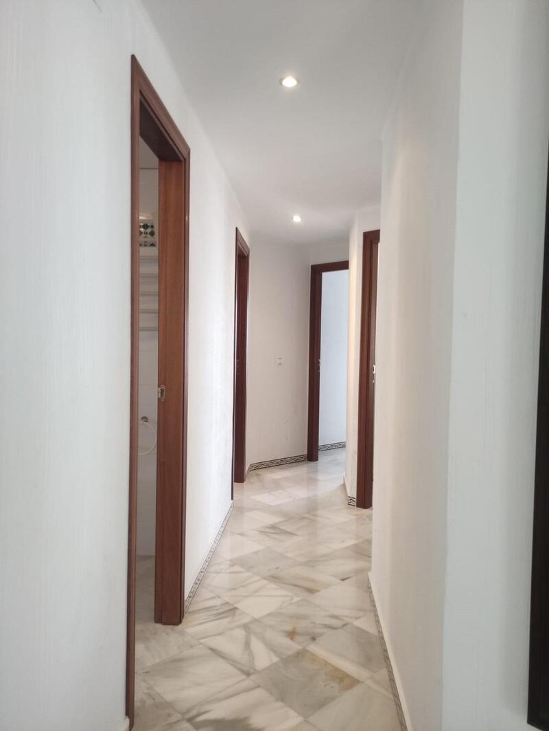 3 bedroom Apartment for sale 3 bedroom Apartment for sale