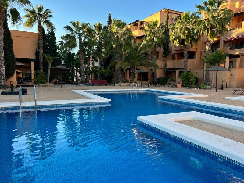 Rekkehus til salgs i Orihuela Costa, Alicante