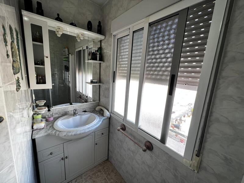 3 bedroom Apartment for sale 3 bedroom Apartment for sale