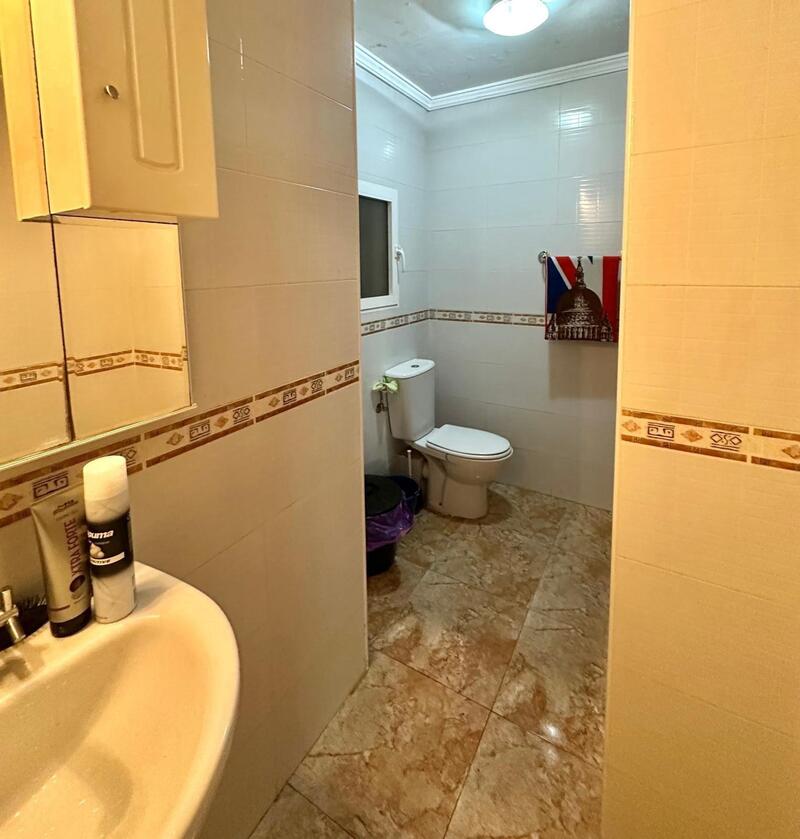 2 bedroom Apartment for sale 2 bedroom Apartment for sale