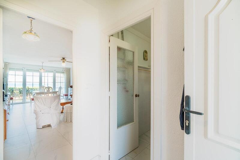 2 slaapkamer Villa Te koop 2 slaapkamer Villa Te koop