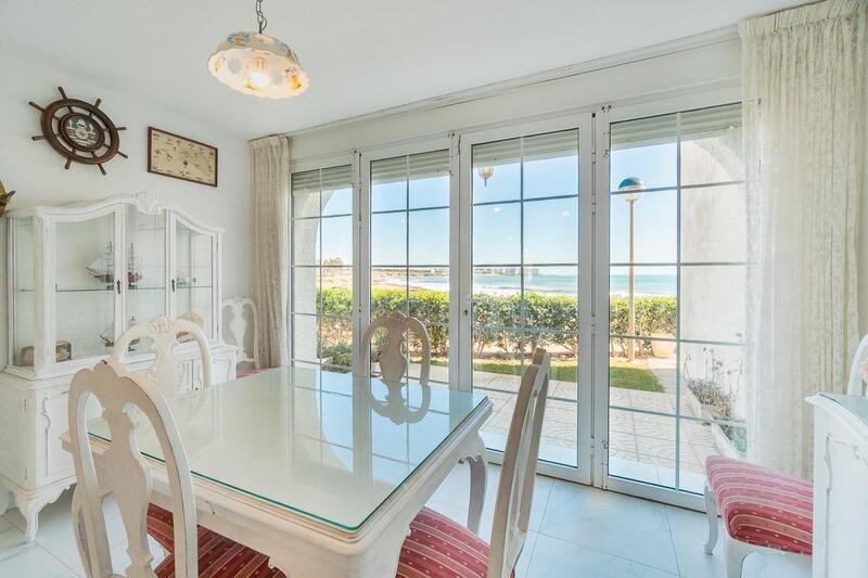 2 slaapkamer Villa Te koop 2 slaapkamer Villa Te koop