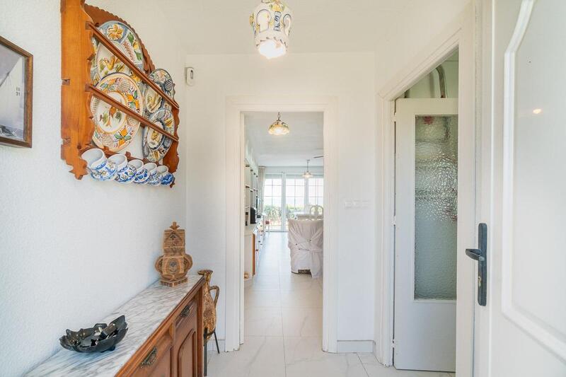 2 slaapkamer Villa Te koop 2 slaapkamer Villa Te koop