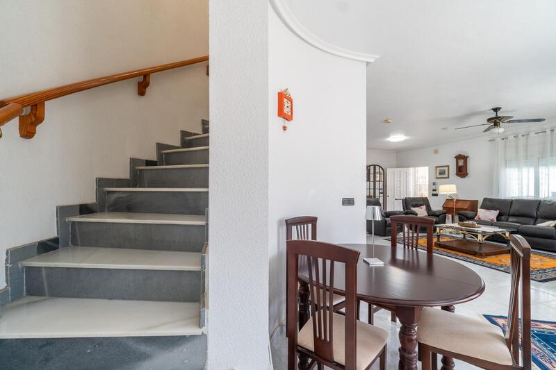 3 bedroom Villa for sale