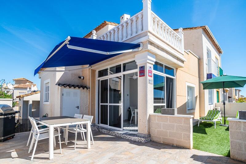 Villa à vendre dans Algorfa, Alicante