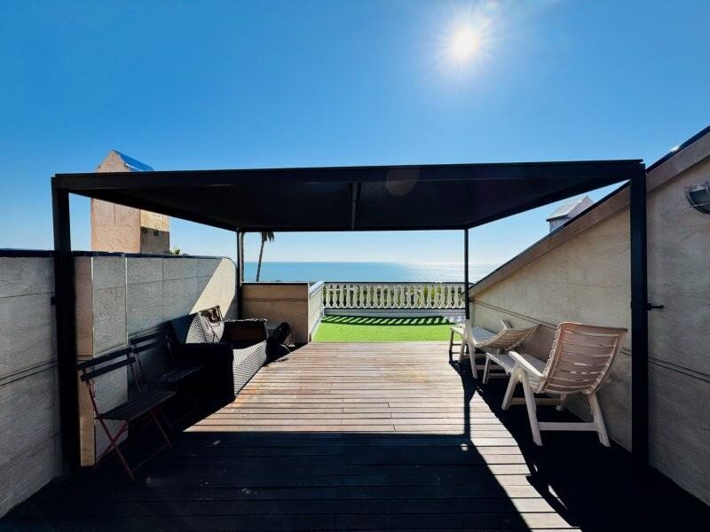 2 bedroom Townhouse for sale