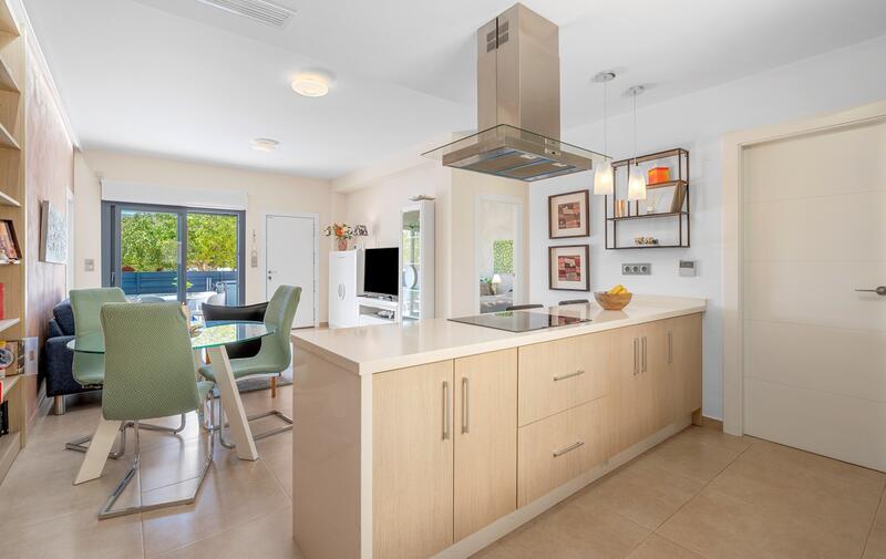 3 bedroom Townhouse for sale