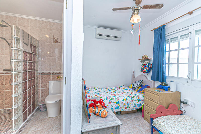 4 sovrum Radhus till salu 4 sovrum Radhus till salu