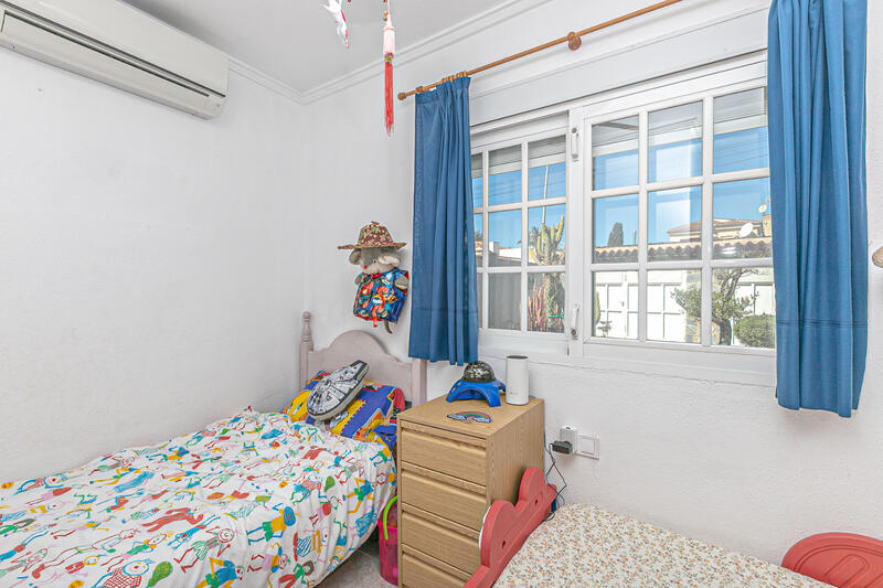 4 sovrum Radhus till salu 4 sovrum Radhus till salu