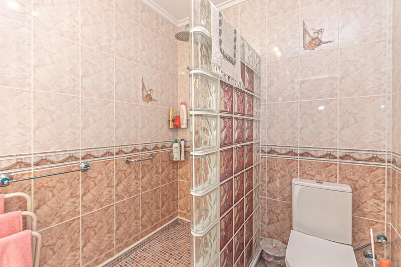 4 sovrum Radhus till salu 4 sovrum Radhus till salu