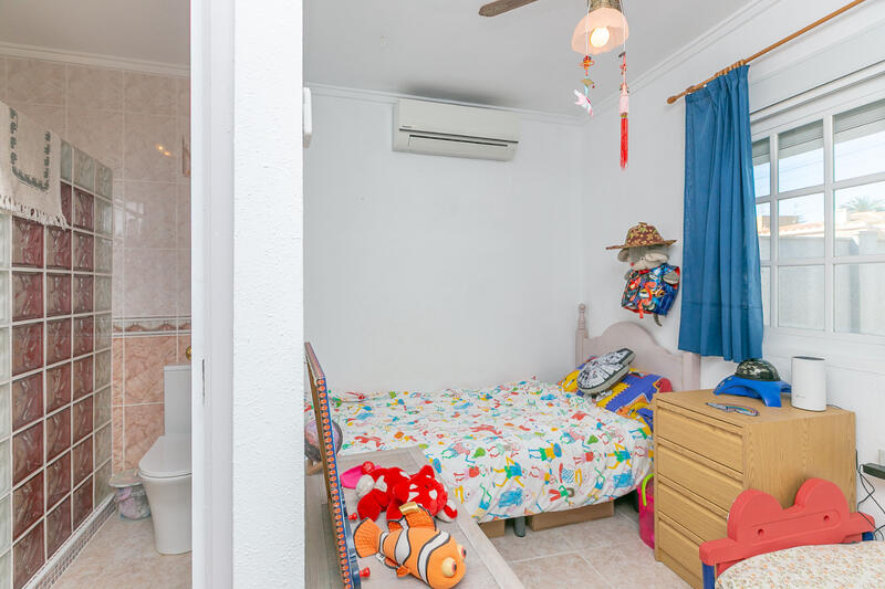 4 sovrum Radhus till salu 4 sovrum Radhus till salu