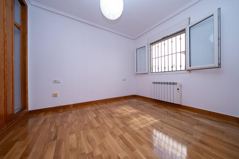 3 slaapkamer Tweezijdig Te koop