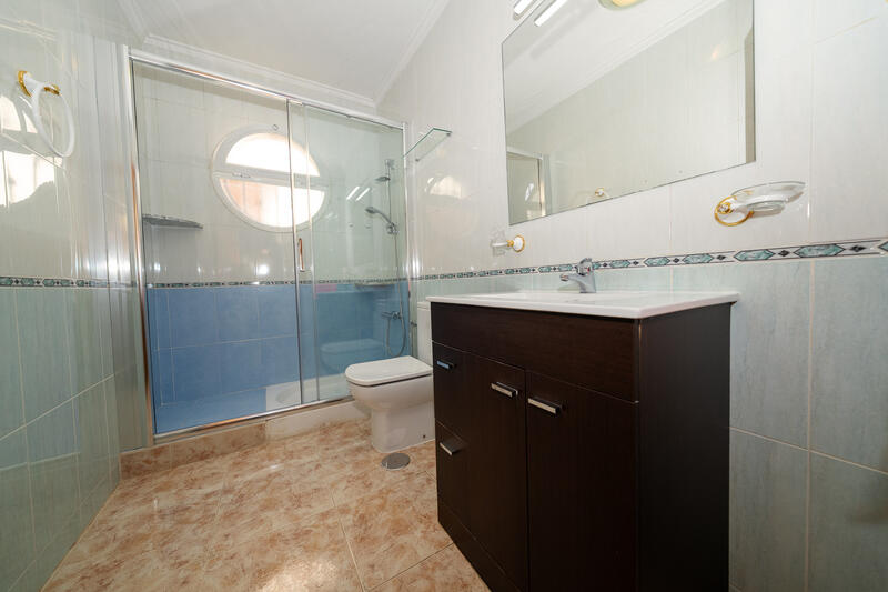 3 slaapkamer Tweezijdig Te koop