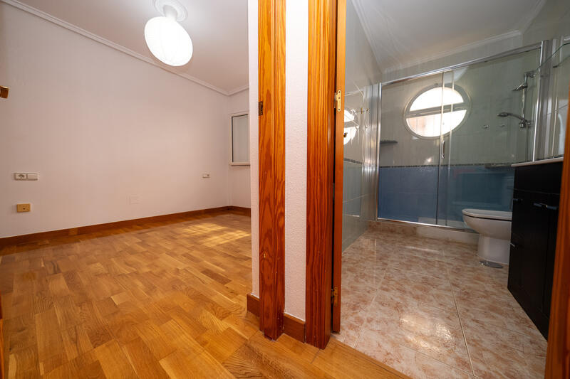 3 slaapkamer Tweezijdig Te koop