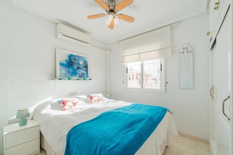 2 Cuarto Adosado en venta