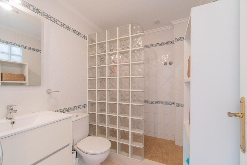 2 Cuarto Adosado en venta