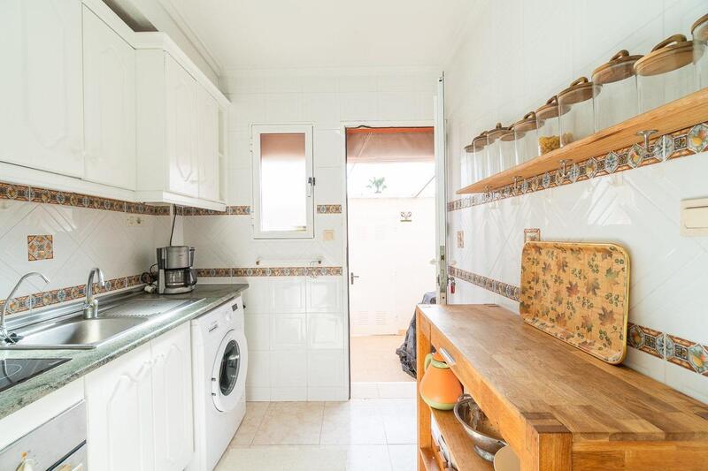 2 Cuarto Adosado en venta