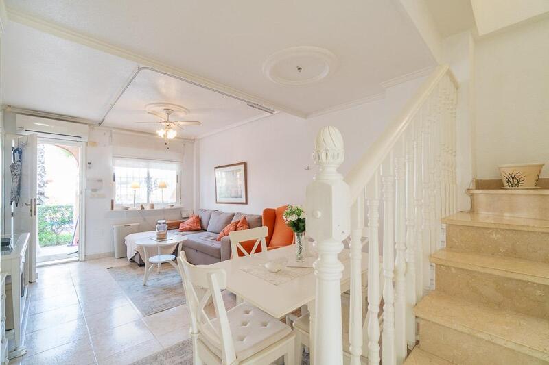 2 Cuarto Adosado en venta