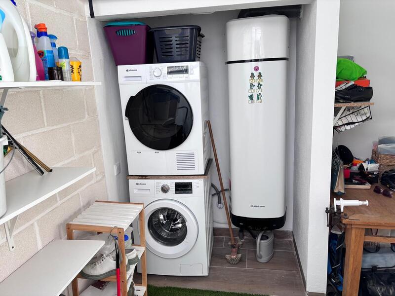 2 спальная комната вилла продается