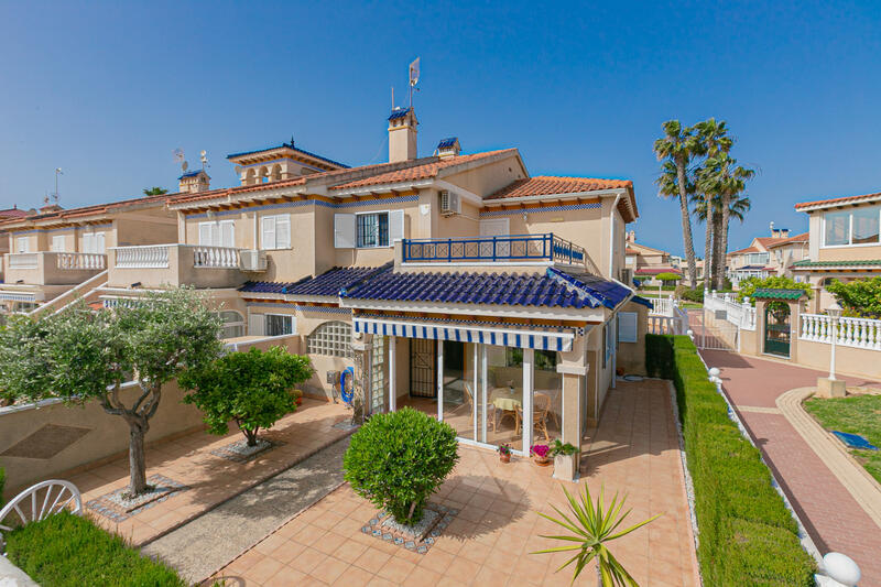 Duplex zu verkaufen in Playa Flamenca, Alicante