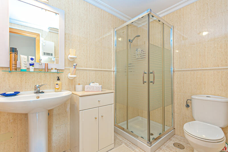 2 chambre Duplex à vendre