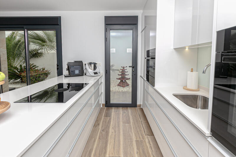 2 Cuarto Villa en venta