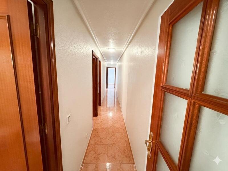 3 bedroom Apartment for sale